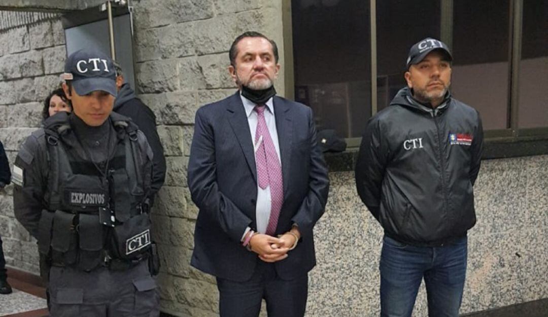 Mario Castaño detenido por el CTI de la Fiscalía.