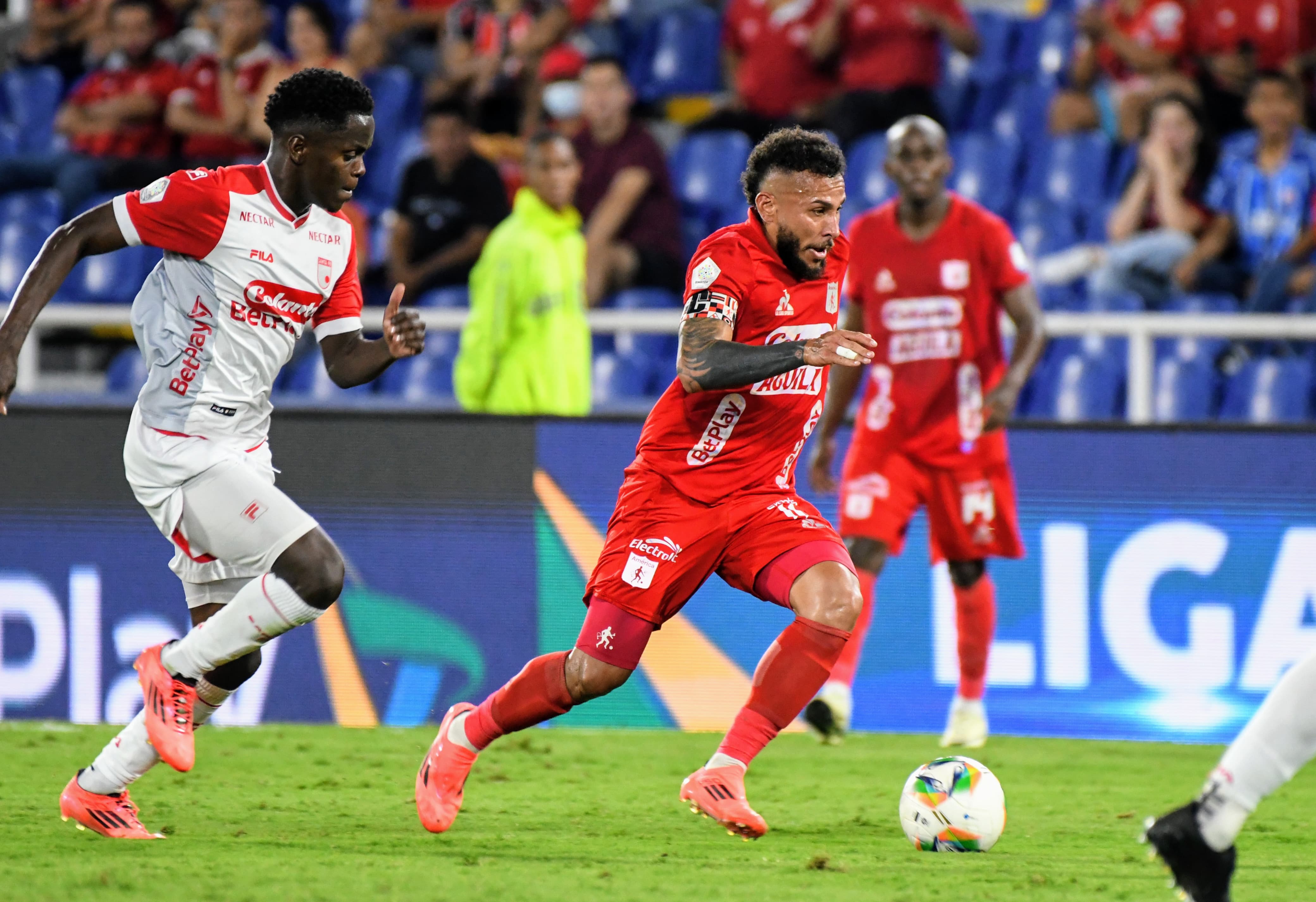 América vs. Santa Fe por la Liga Colombiana - Colprensa