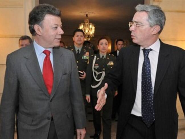 Santos dice que está dispuesto a reconciliarse con Uribe