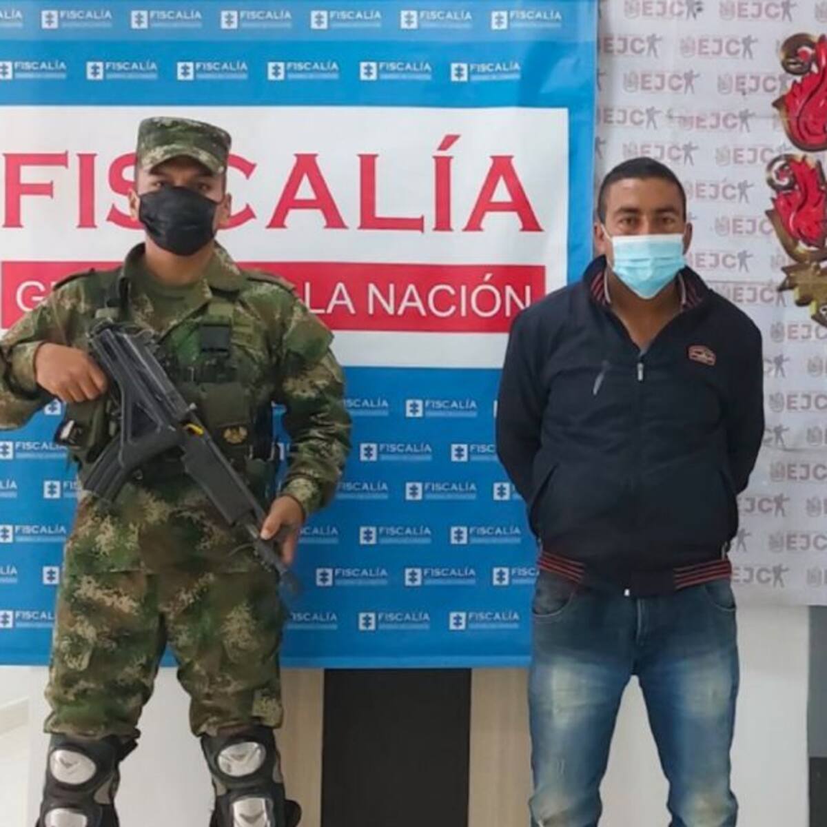 A la cárcel hombre que golpeó a un Policía con un ladrillo en la cabeza