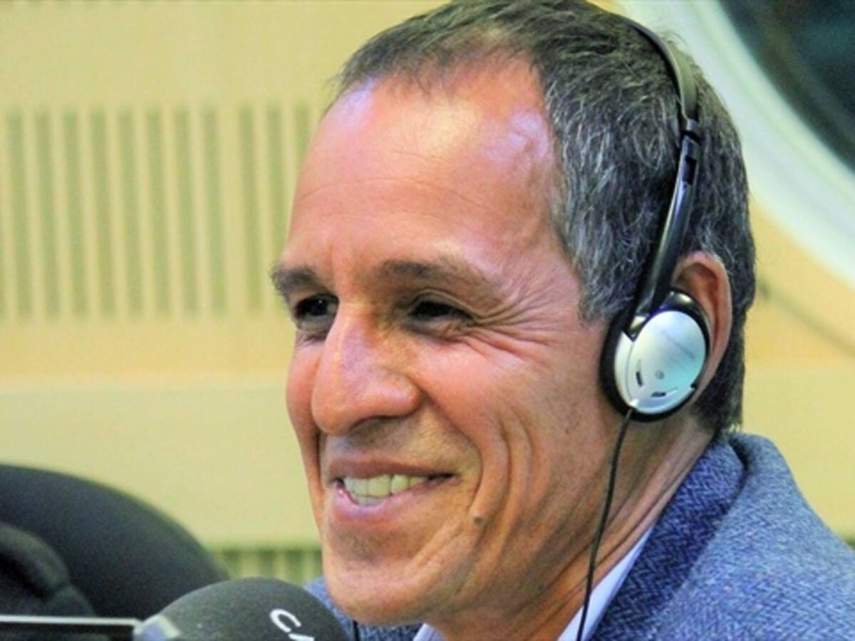 "No hay que andar con el retrovisor puesto": Jiménez