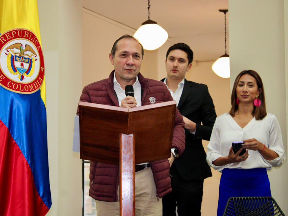 Aumento del salario mínimo podría estar por encima de la inflación, dice MinTrabajo