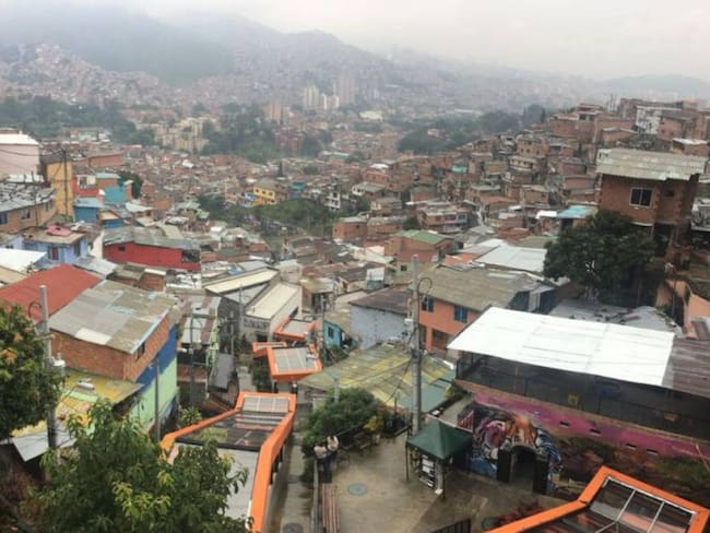 Hieren a lideresa social en la Comuna Trece de Medellín