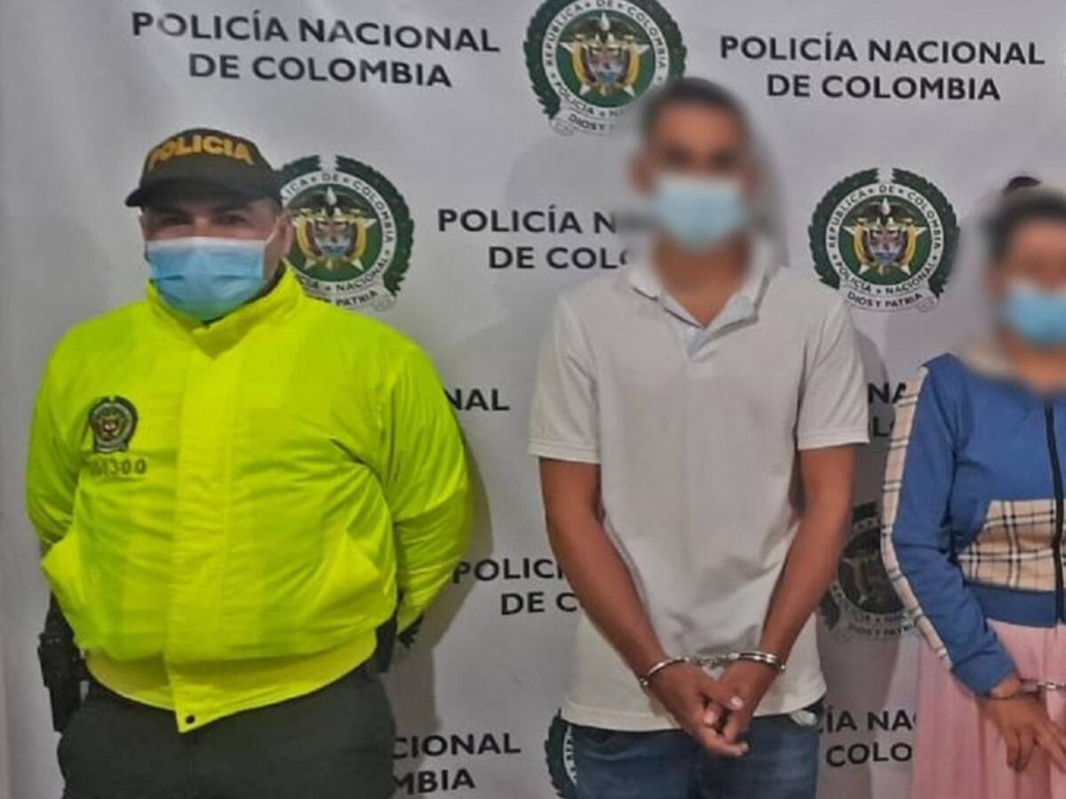 Madre e hijo señalados de asesinar a un comerciante y quemar el negocio