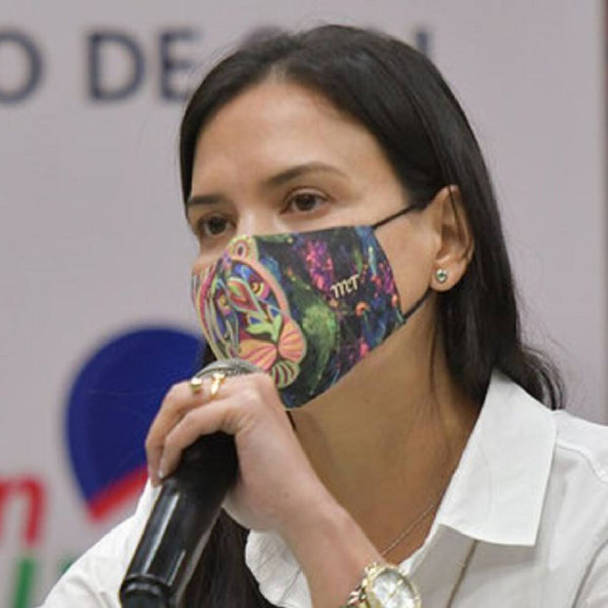 Aplazan aplicación de segunda dosis por falta de vacunas en Cali