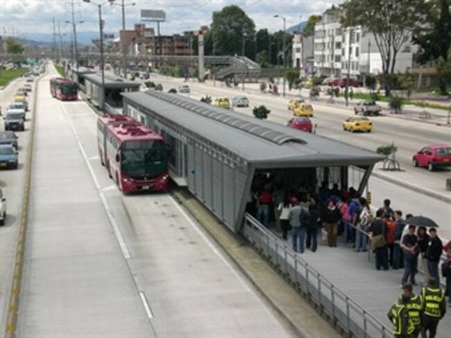 Petro confirma que sigue activa apelación del fallo que ordena renegociar contratos de Transmilenio