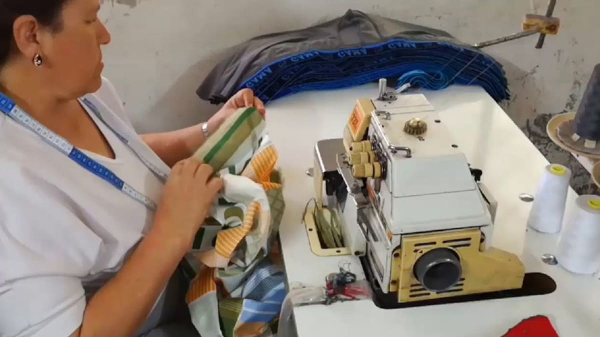 Comerciantes buscan entrega de sábanas para centros asistenciales