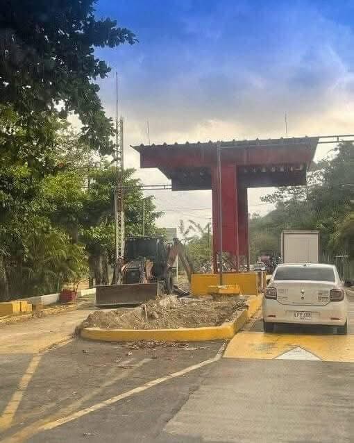 Desmontan peaje en El Playón para trasladarlo a Cáchira / Foto: Redes sociales