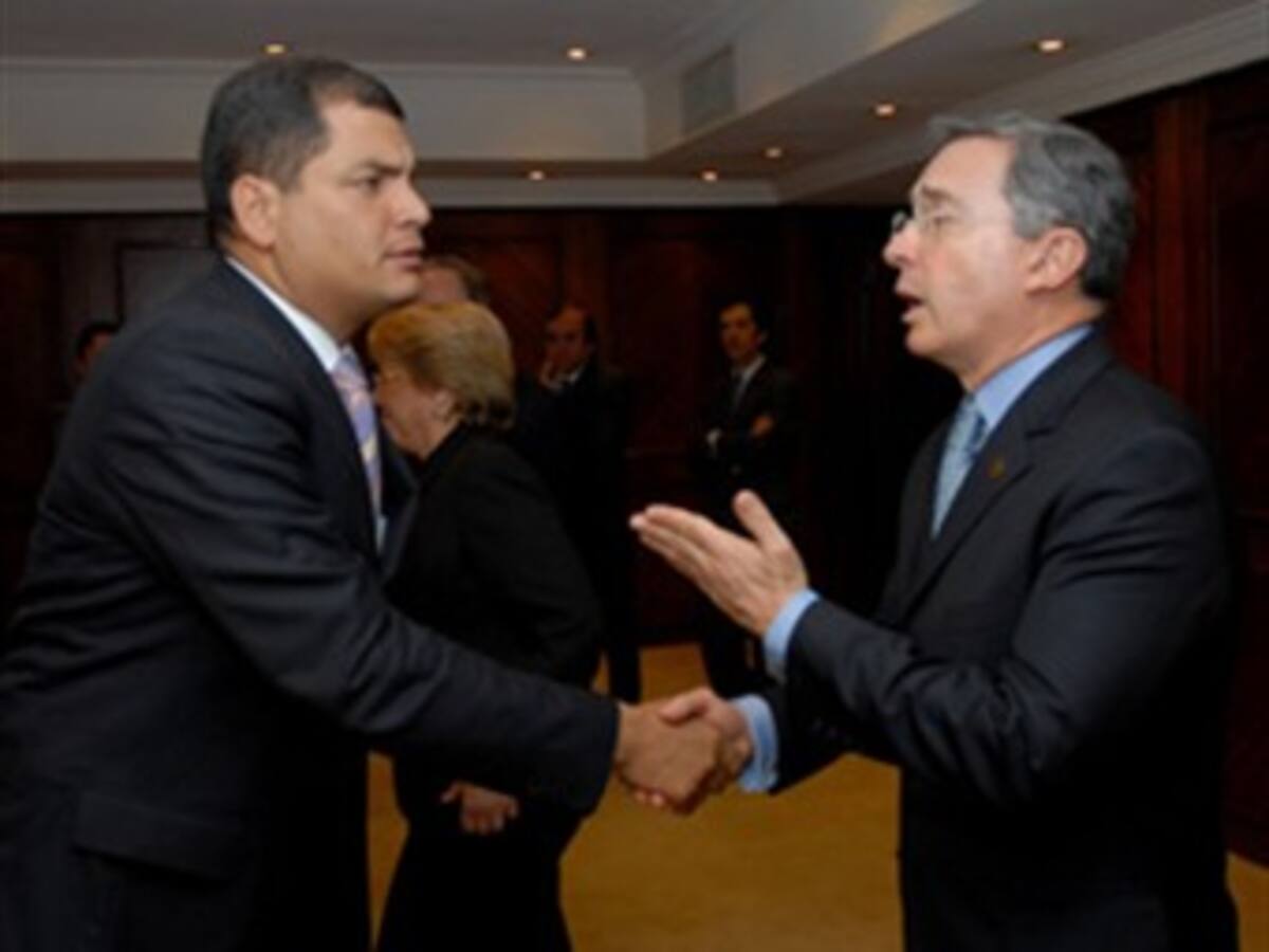 Ecuador vuelve a condicionar el restablecimiento pleno de las relaciones diplomáticas con Colombia
