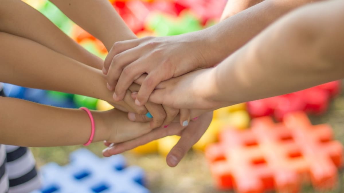 ¿Cómo fomentar el valor de la solidaridad durante la niñez?