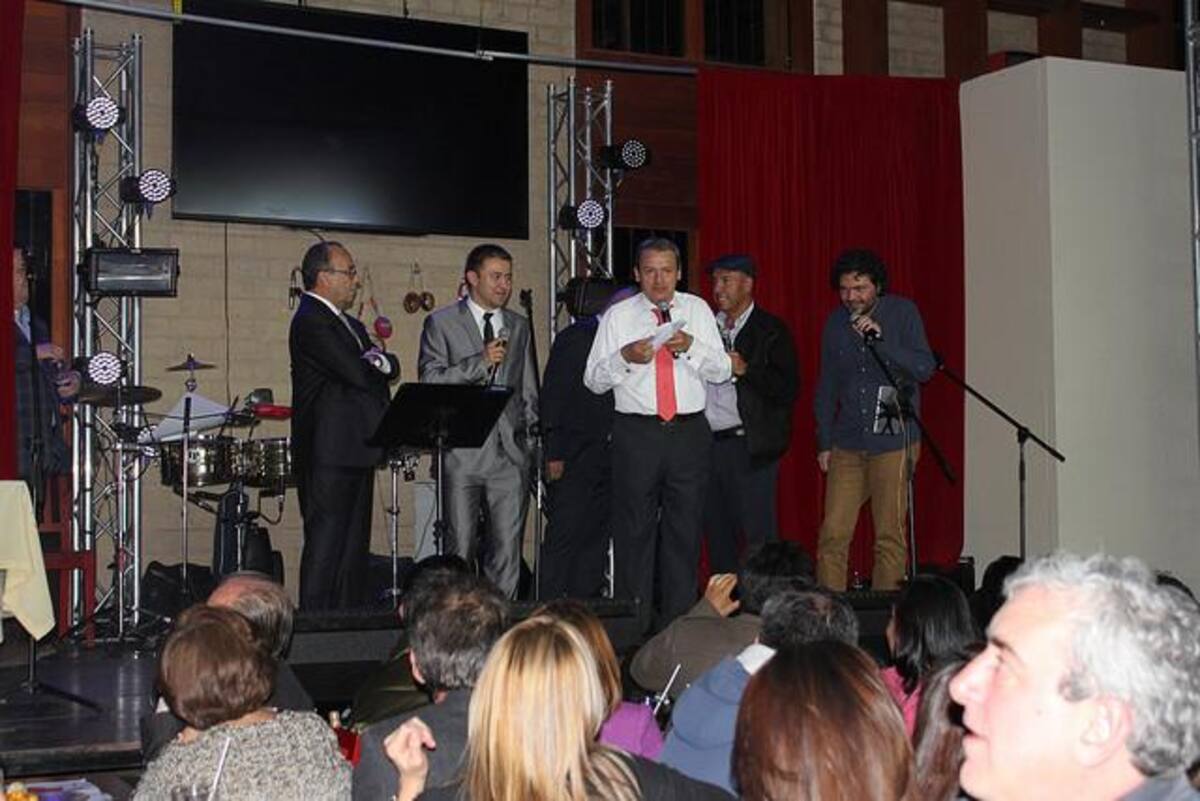 Con imitaciones en vivo y la presencia de sus colaboradores de varias ciudades, fue destacada la labor de Peláez en el programa. Fotos: Cortesía Don Jediondo Campestre.