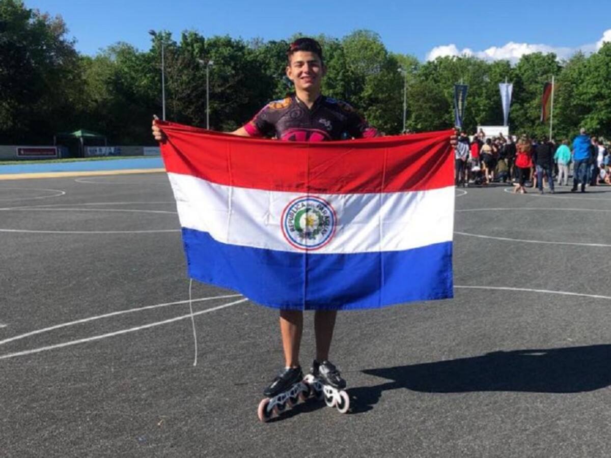José Daniel Moncada ganó carrera virtual de ciclismo con 500 corredores