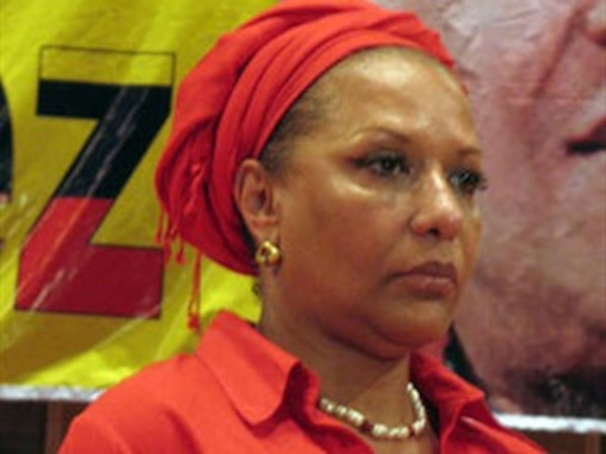 Piedad Córdoba dice estar lista dar explicaciones a la Procuraduría