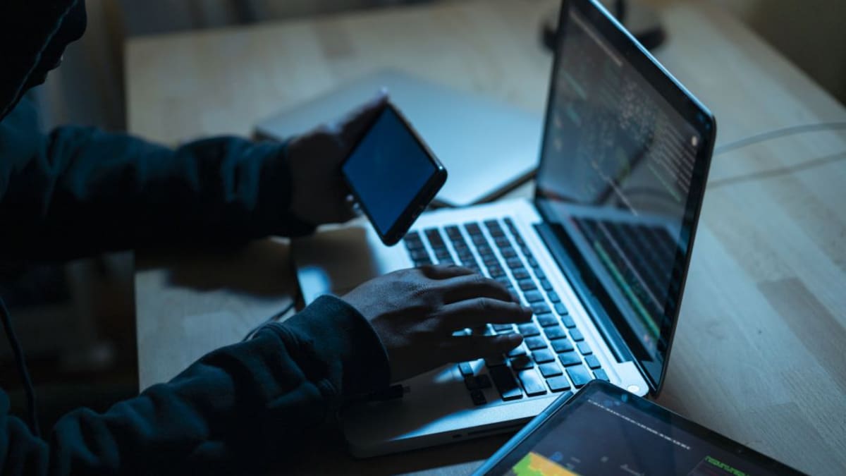 Muchas de las llamadas extorsivas surgen desde la cárcel: Coronel Ramos