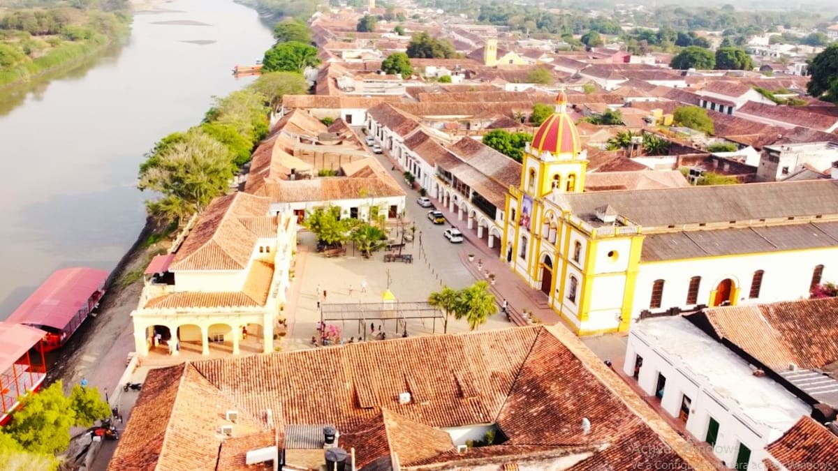 Mompox abrió sus puertas al turismo en Semana Santa: más de 120 policías la custodian