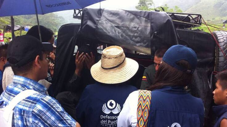 Rodrigo NAcavera, consejero mayor del Crir habla de la retención de policías por parte de los indígenas.