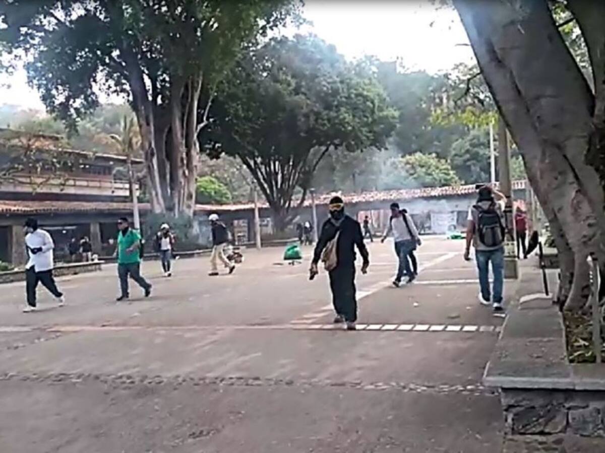Ordenan evacuación de la Universidad de Antioquia por disturbios