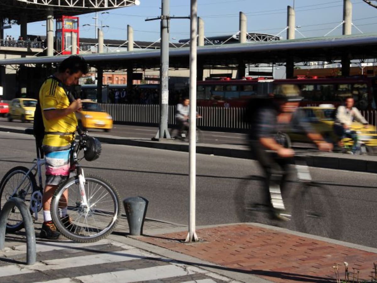 En Tunja cambiaron el ‘día sin carro’ por un ‘Ciclopaseo Nocturno’