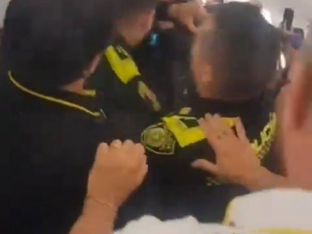 Expulsan de avión a ciudadano polaco por agredir a Policías
