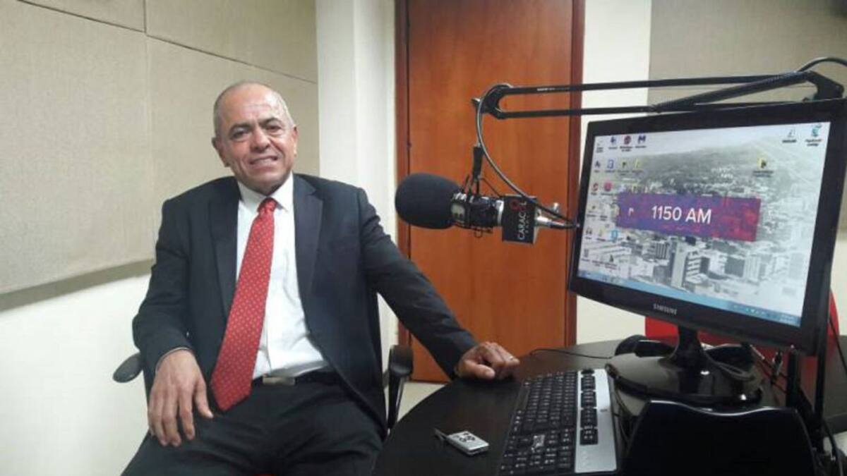 2 AUDIENCIA CURADOR