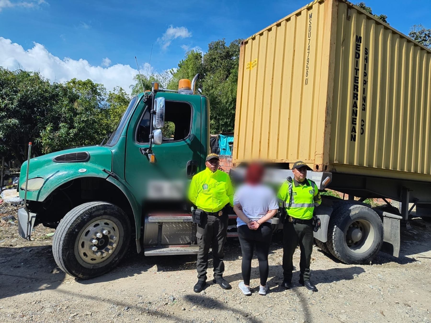 Camión recuperado en Ibagué