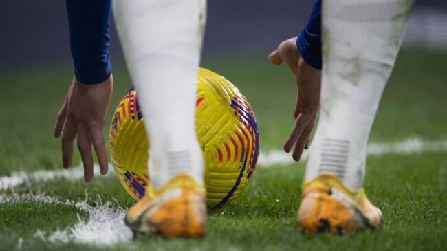 La Premier League confirma 40 casos de COVID-19 en la última semana.