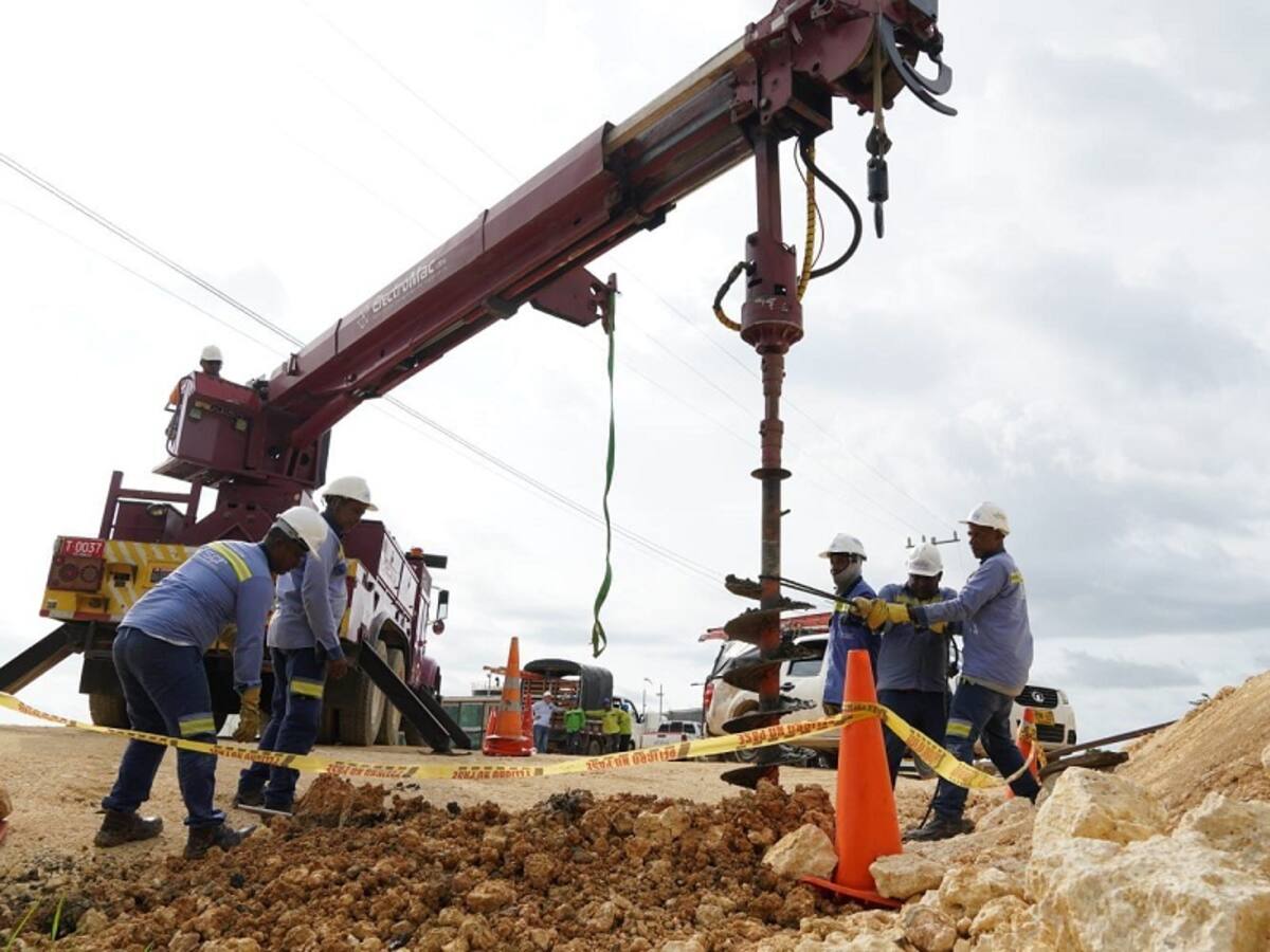 Luego de 24 horas sin servicio habitantes de Barú y Pasacaballos ya tienen energía