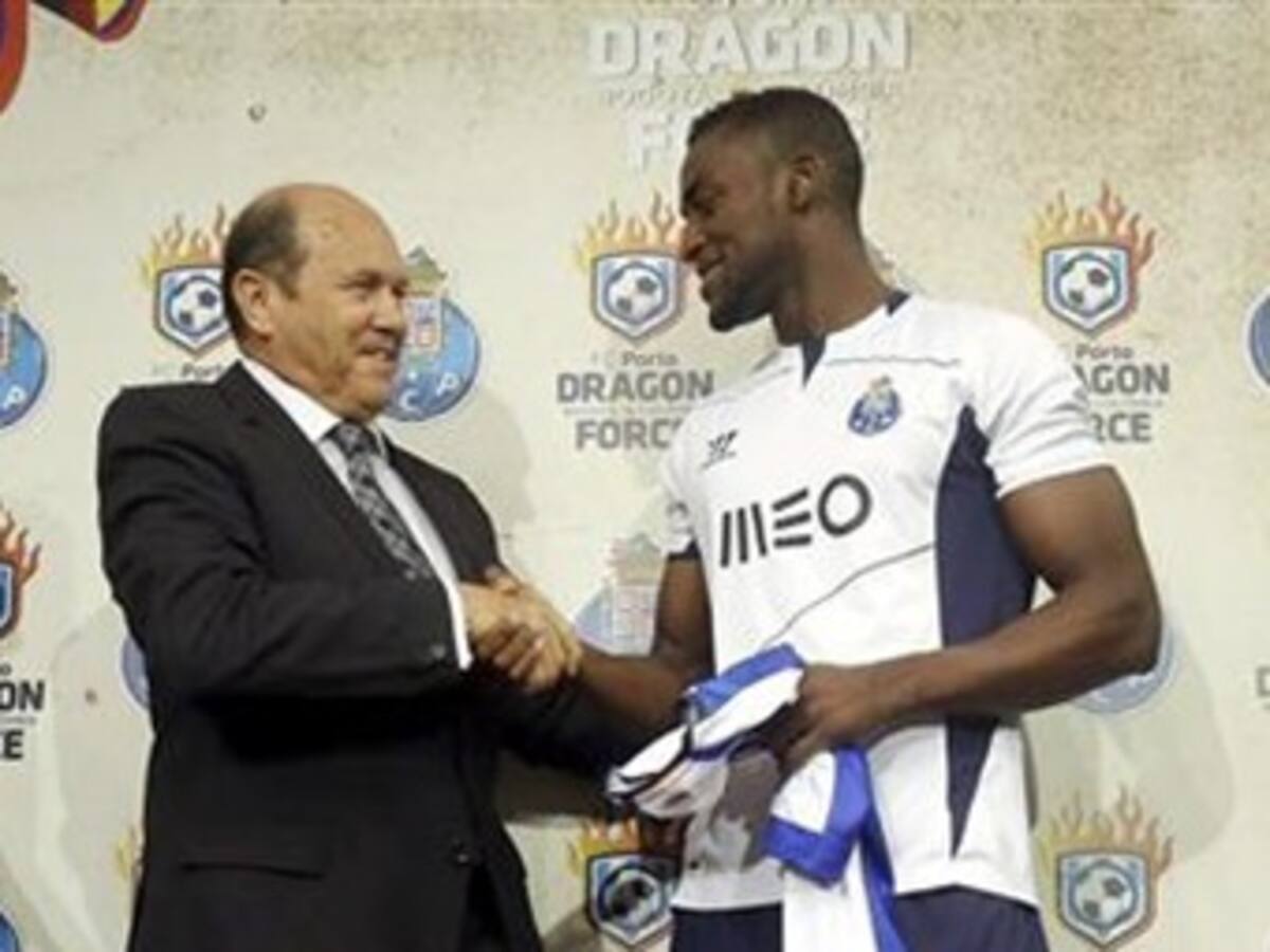 El colombiano Jackson Martínez renueva por un año con el Oporto
