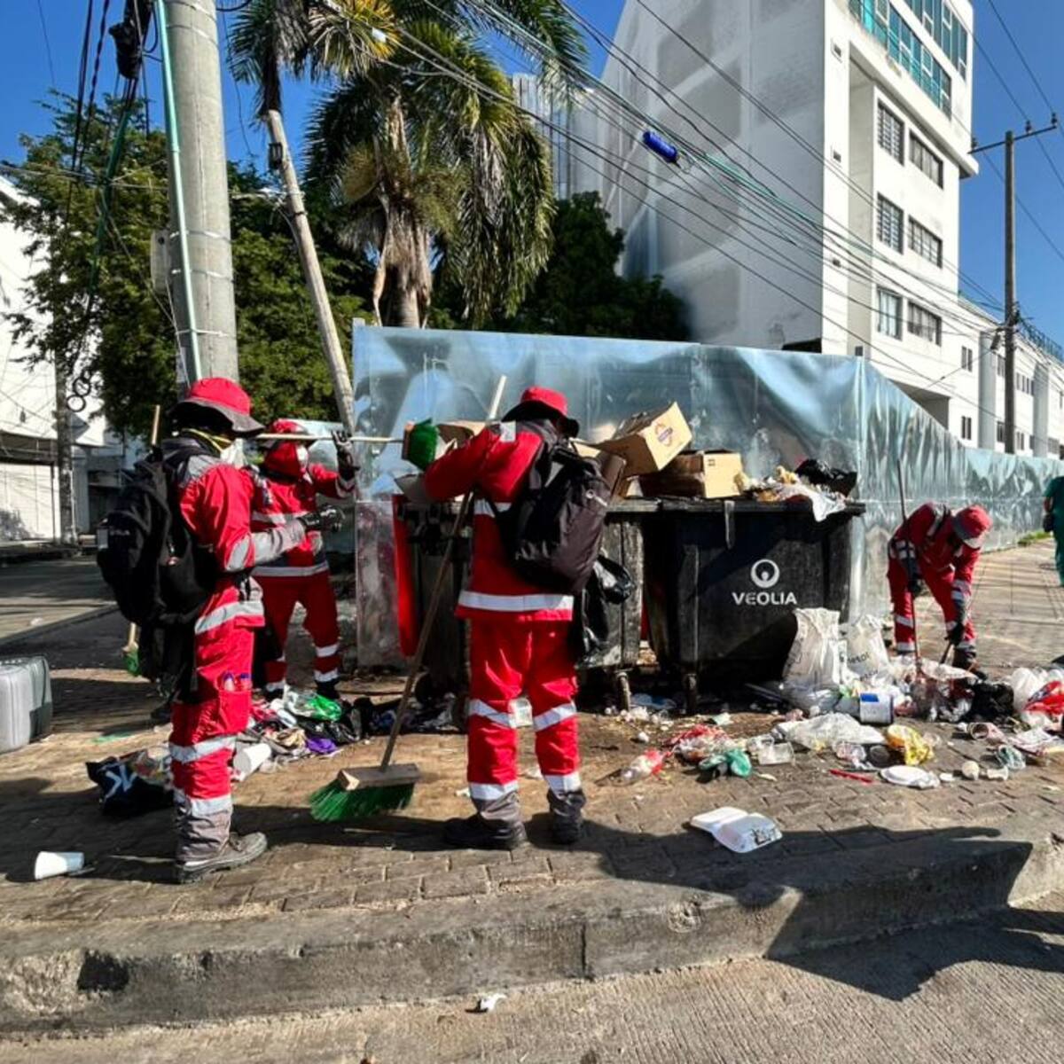 Veolia adelantó jornada especial “24 Horas Continuas Limpiando a Cartagena”