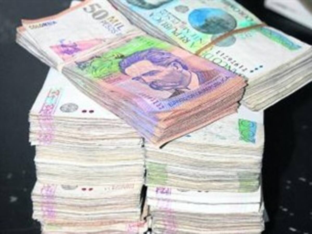 Hay condiciones objetivas para que el peso se siga devaluando: Banrepública