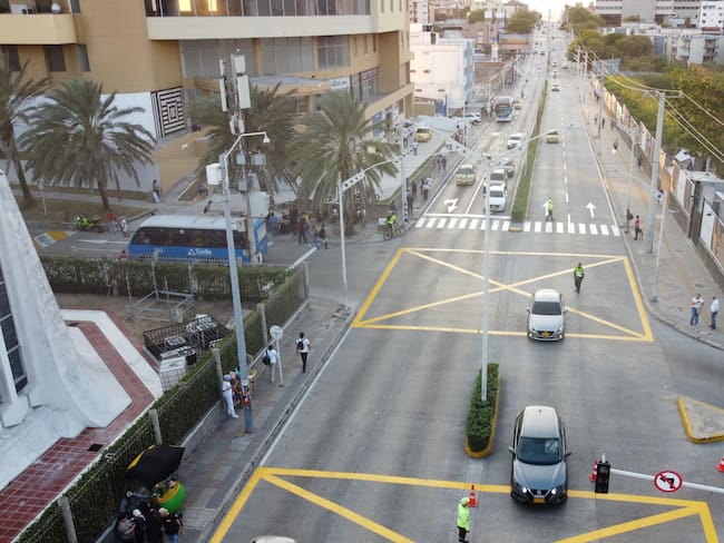 Contraflujo en la vía 51B. Foto: Alcaldía de Barranquilla.