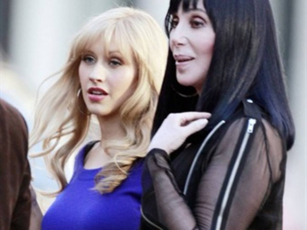 Cher y Christina Aguilera, dos divas que conviven pacíficamente en 'Burlesque'