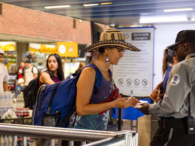 Gran afluencia de personas ingresarán por las terminales de transporte durante los eventos de la feria.