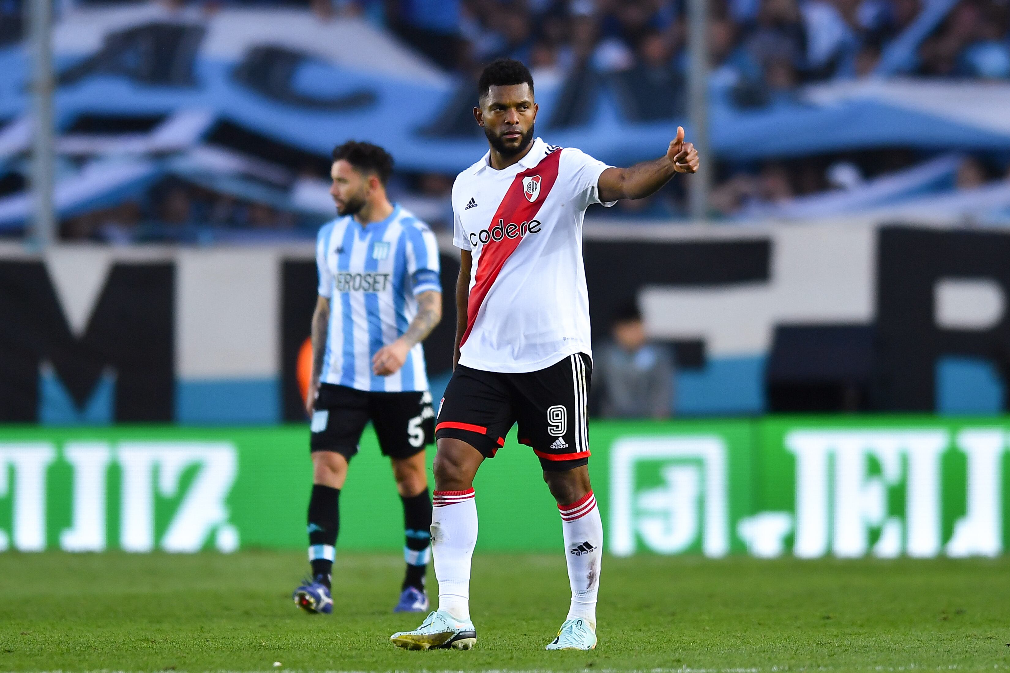 Miguel Ángel Borja ilusiona en River Plate. (Photo by Marcelo Endelli/Getty Images)