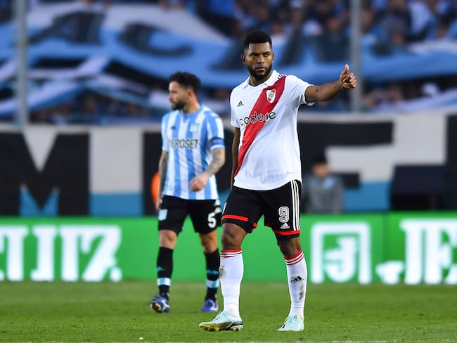 Miguel Ángel Borja ilusiona en River Plate. (Photo by Marcelo Endelli/Getty Images)