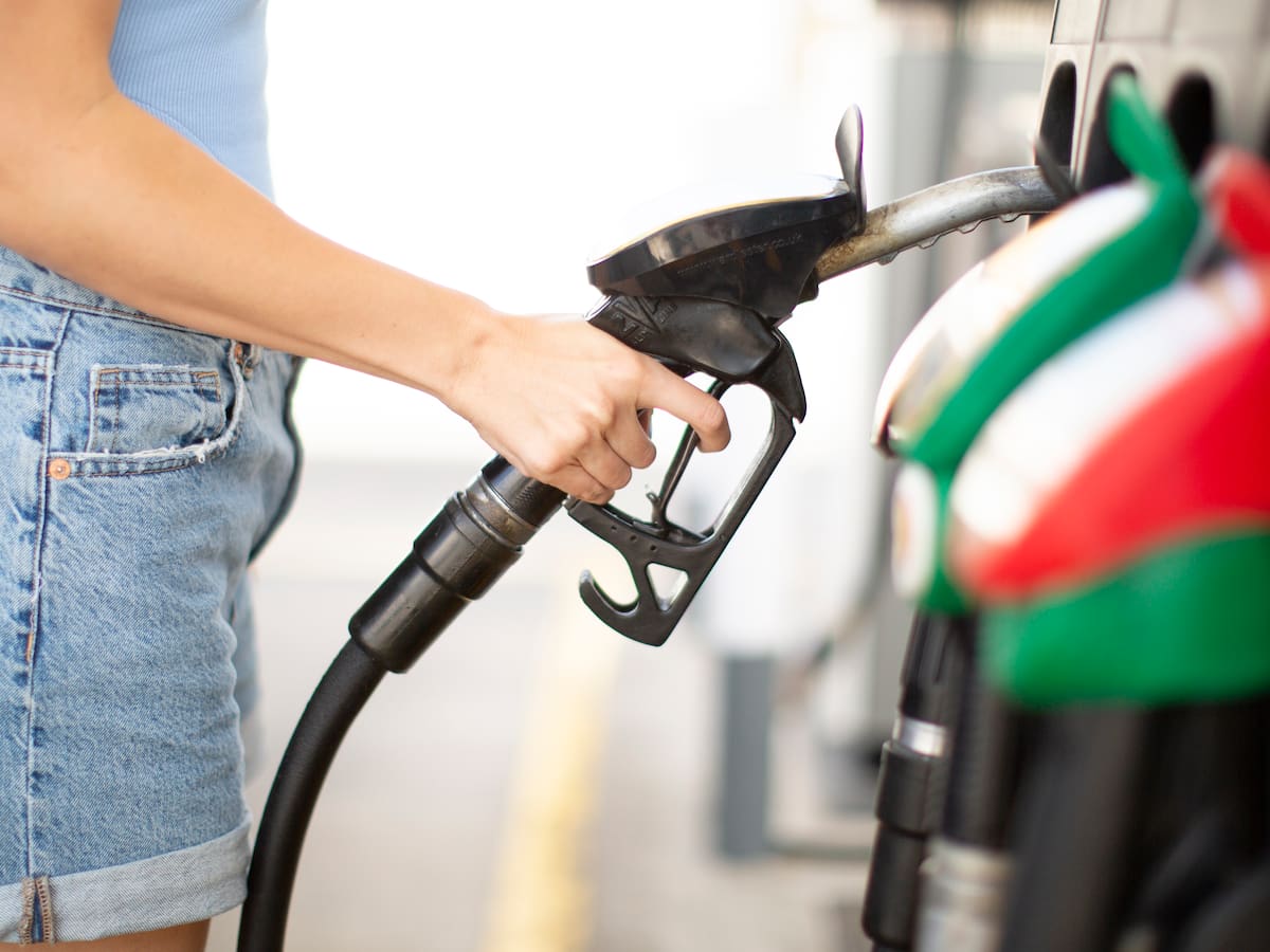 El precio de la gasolina y el diésel no subirá en julio: Germán Ávila, ministro de Hacienda