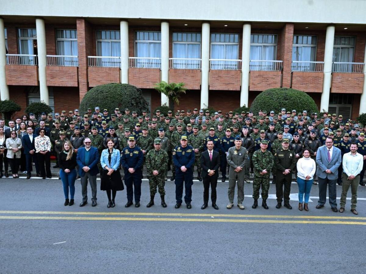 MinDefensa presentó hoja de ruta para los próximos meses: el país atraviesa por un´iceberg criminal'