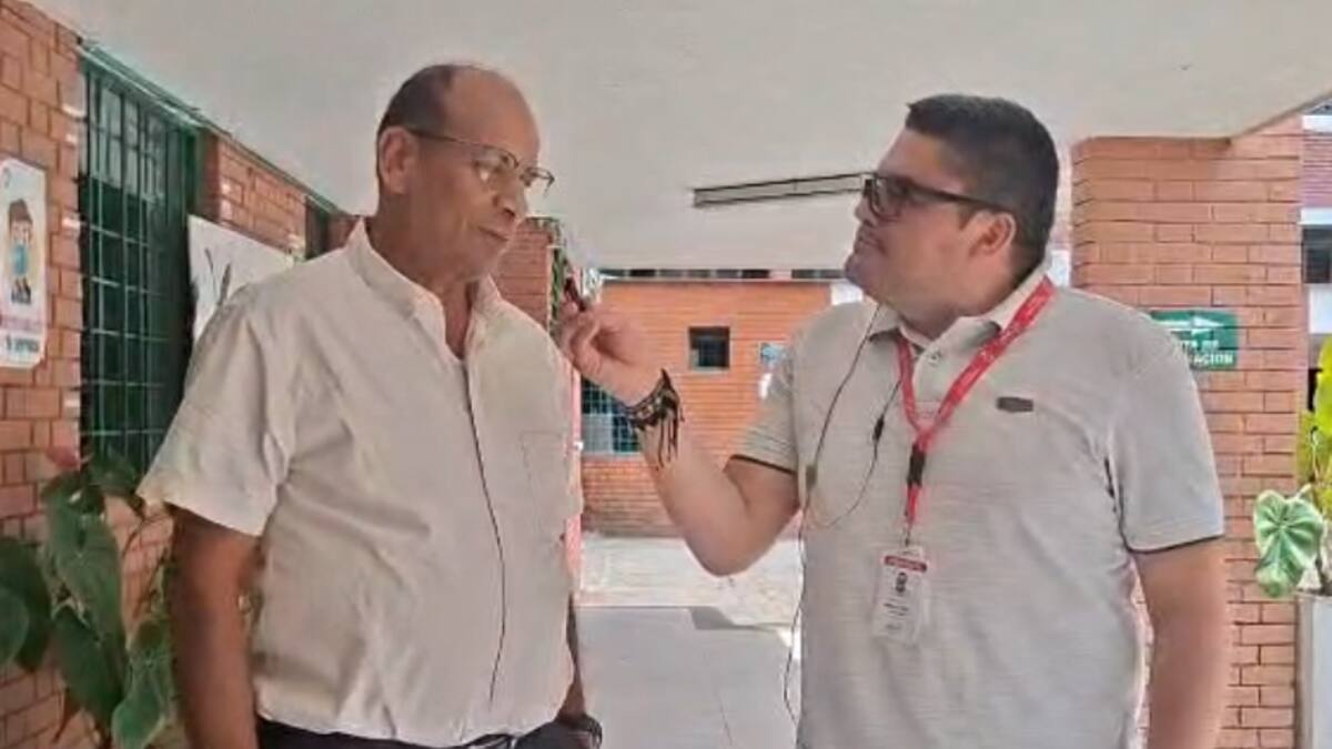 ¿Cómo se preparan rectores del Quindío para reinicio de clases post terremoto? Instituto Calarcá