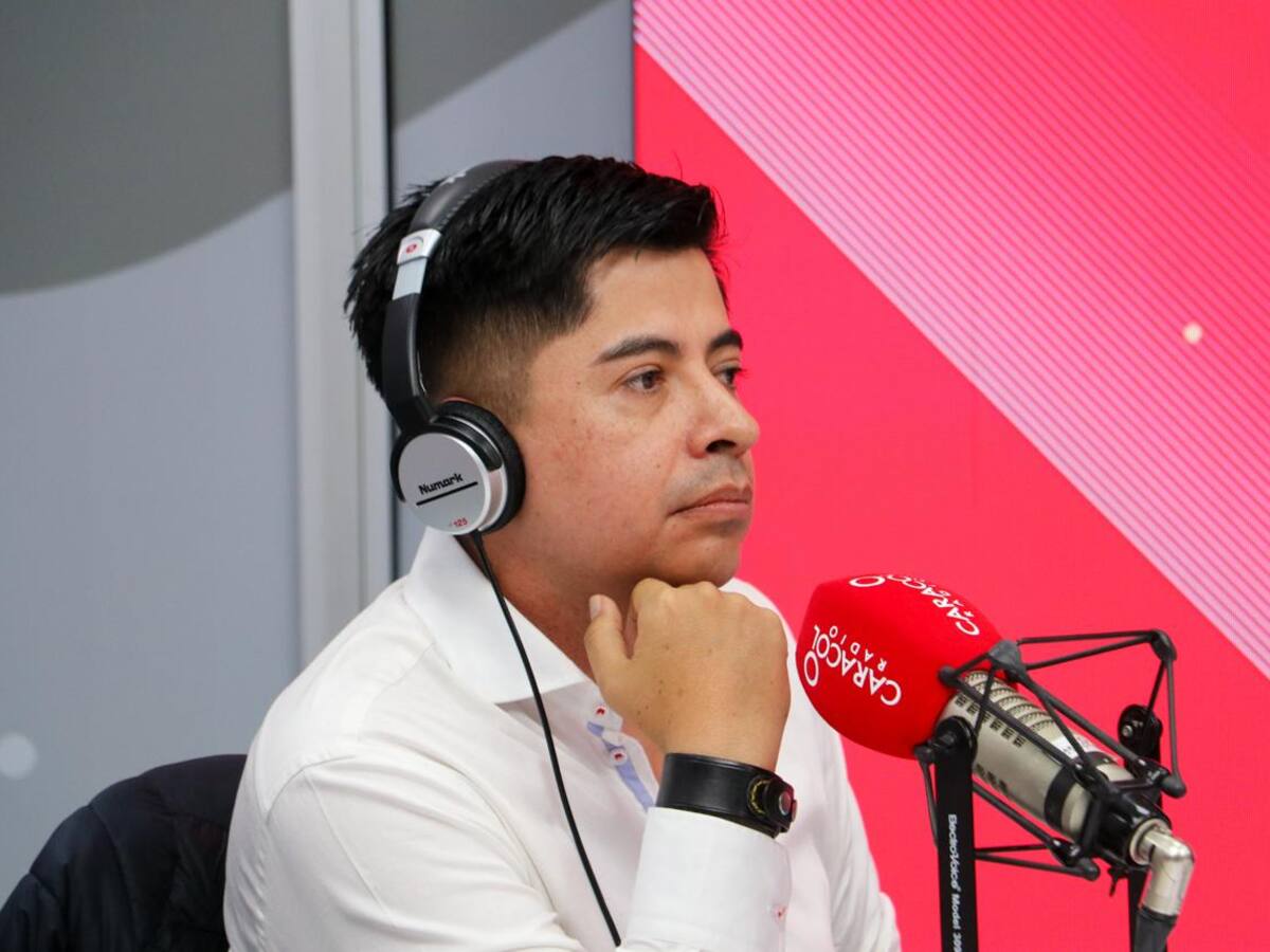 “No apoyo ninguna reelección”: Ariel Ávila sobre si votaría nuevamente por Gustavo Petro