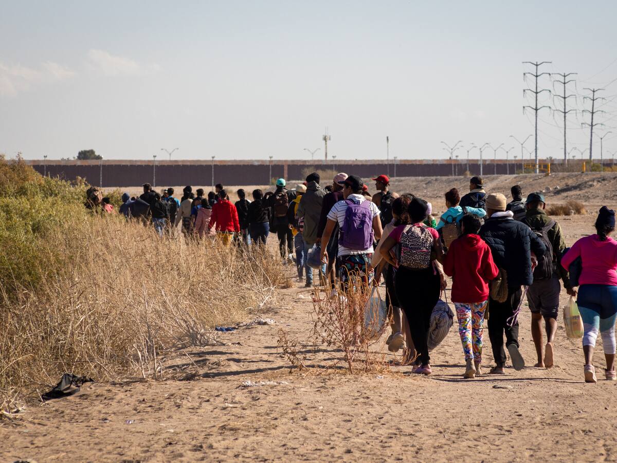 “Administración Biden fracasó en temas migratorios”: sheriff de Arizona, EE.UU.