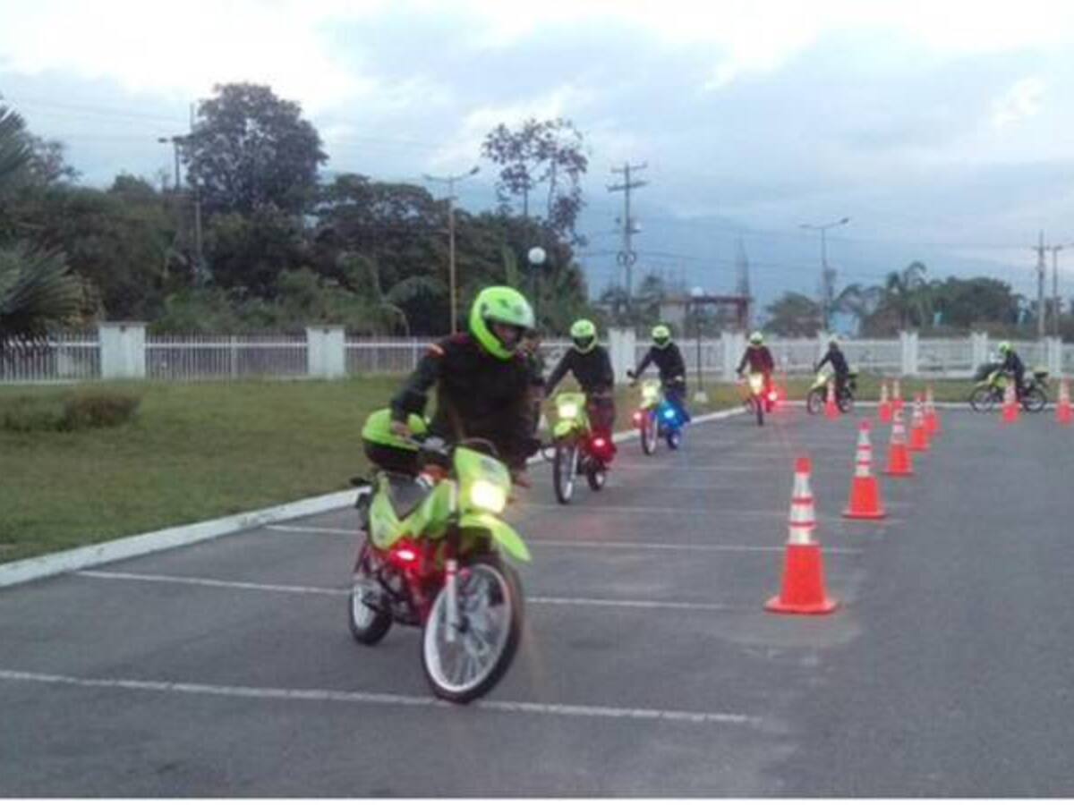 Desde hoy patrullas de la policía contra el homicidio en Armenia y Montenegro