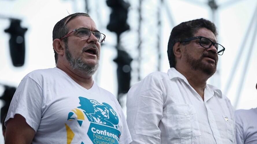"Iván Márquez" y "Timochenko". Foto: Colprensa