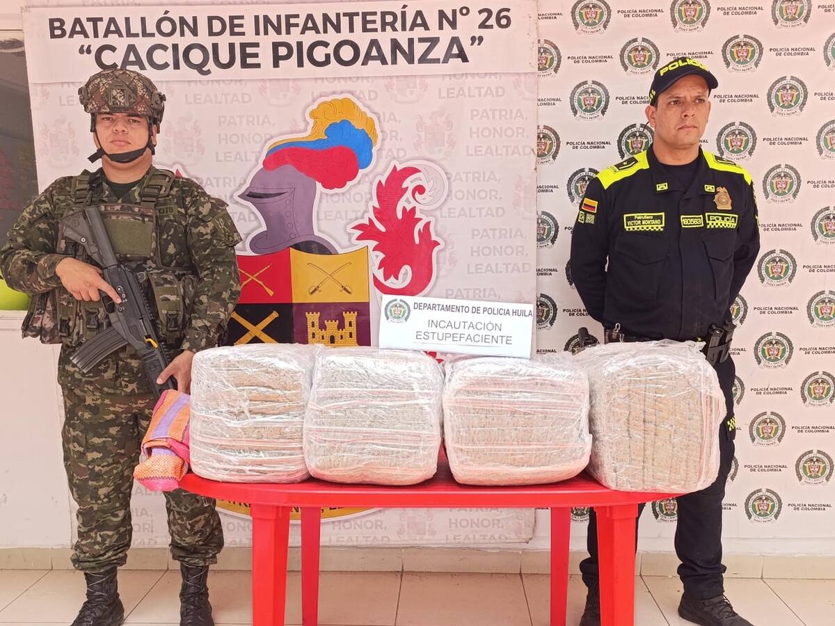 Golpe a bandas del narcotráfico en vías del Huila. Decomisan 20 kilos de marihuana