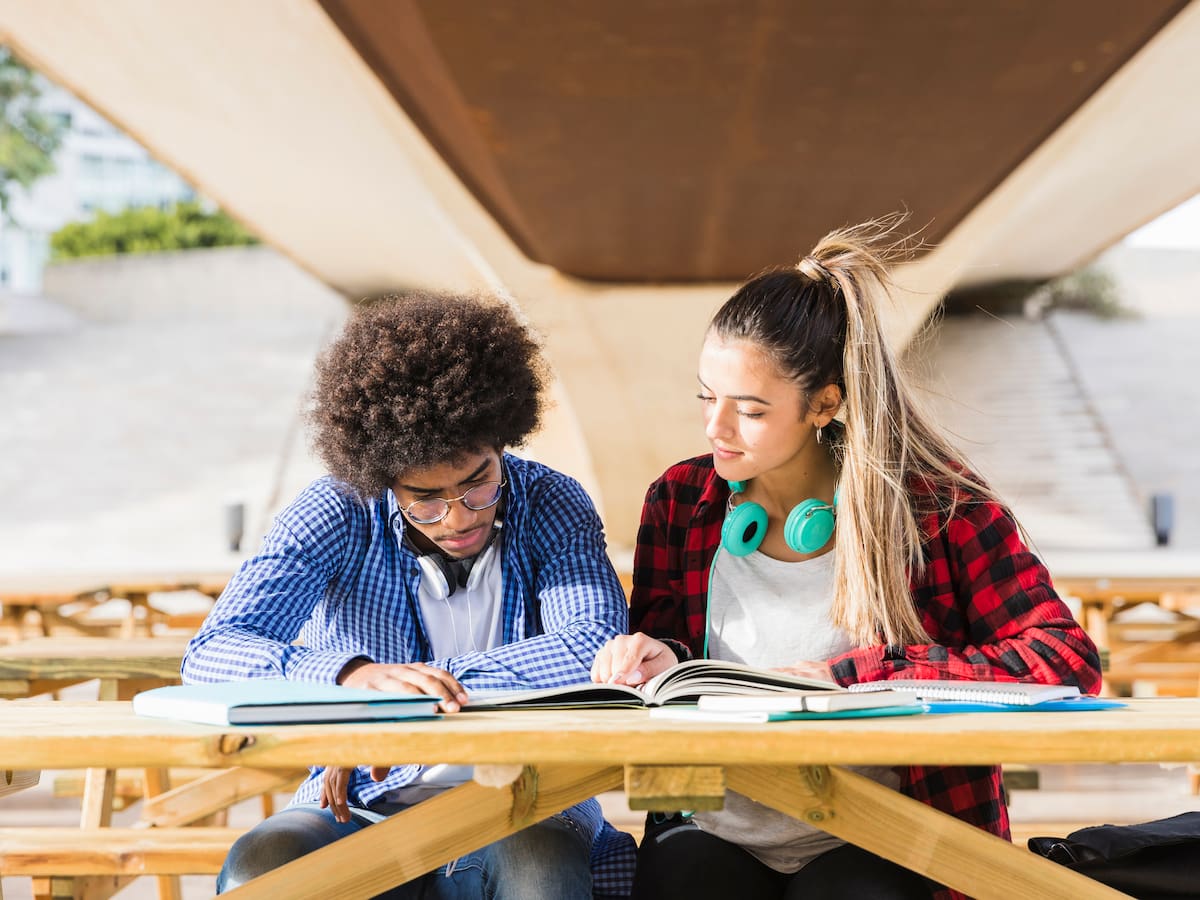 Convenio de homologación entre el Sena y Areandina para impulsar la profesionalización