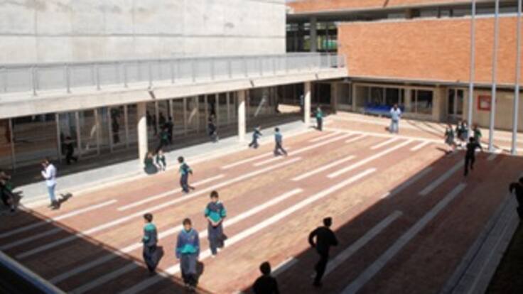 42 colegios se cerrarían por deterioro si no se aprueba el cupo de endeudamiento