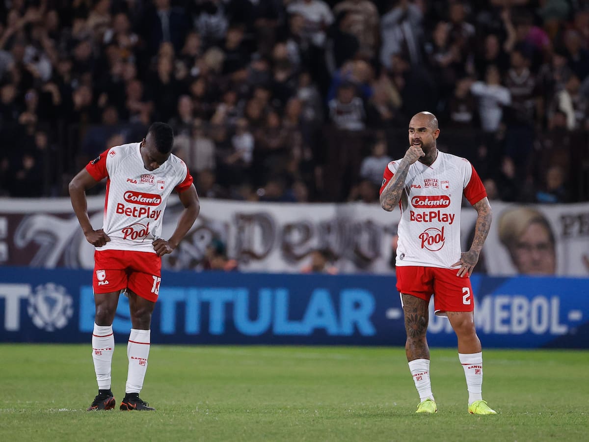 Santa Fe cae en Argentina y es colero en Libertadores: Goles y resumen del partido