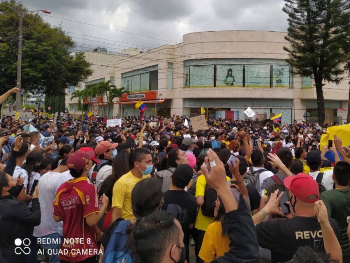 "...A Santiago lo mataron": gritaron los jóvenes en Ibagué