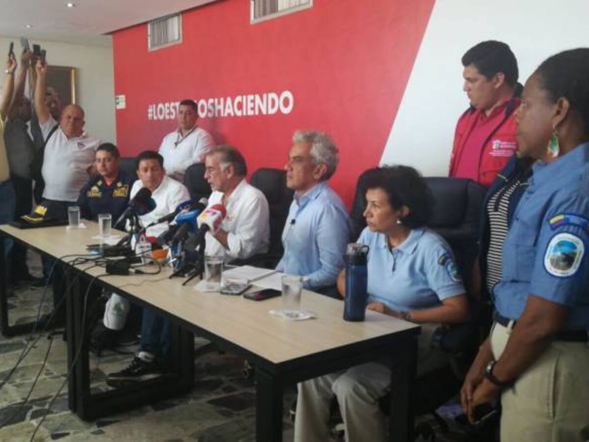 Plan de protección para sacar la draga del río Magdalena