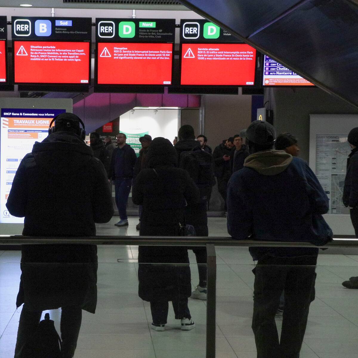 Una bomba de la II Guerra Mundial paraliza la estación de trenes más importante de París