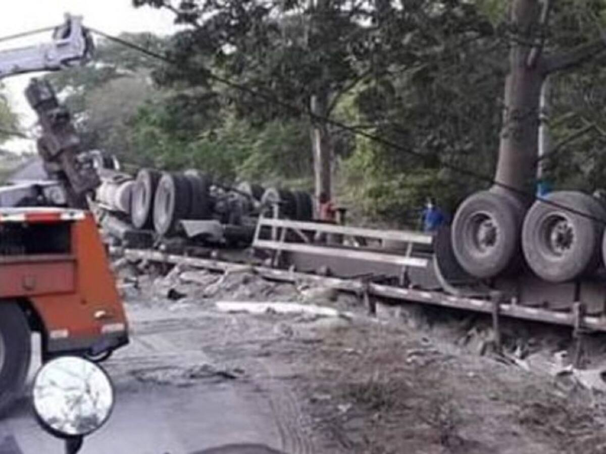 Muere hombre tras accidente de tránsito en carreteras de Bolívar